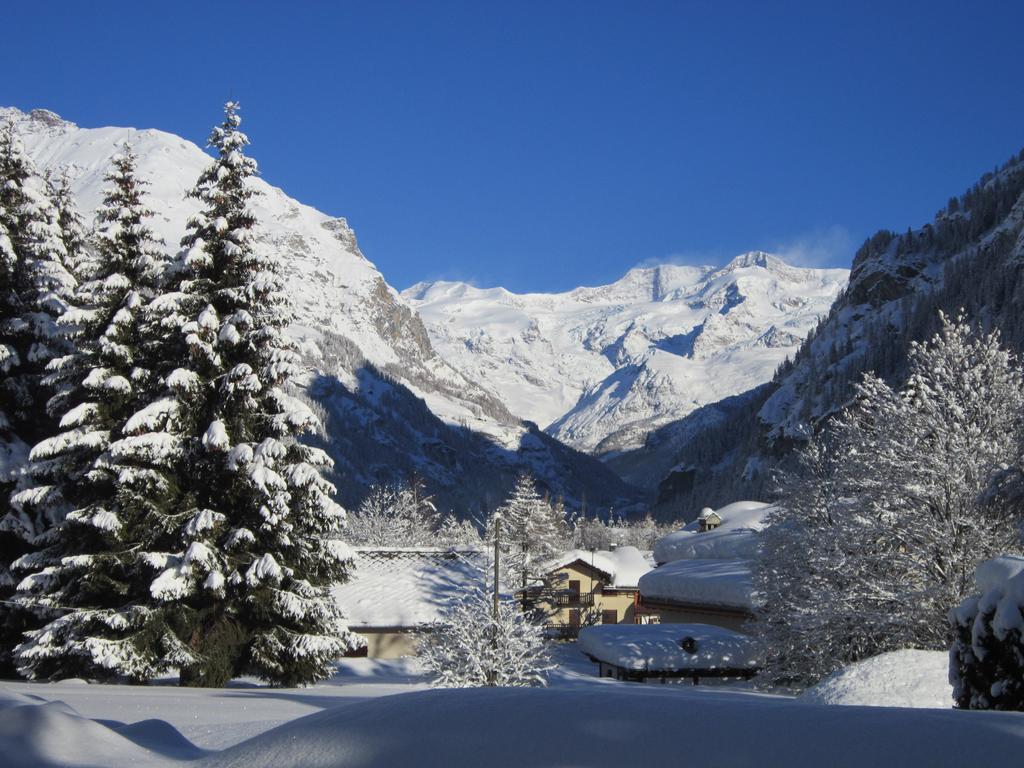 Residence Delapierre Gressoney-Saint-Jean Exteriör bild